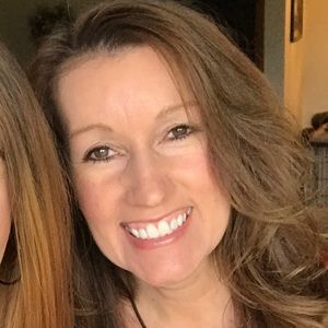 Meet your Posher, Stacy